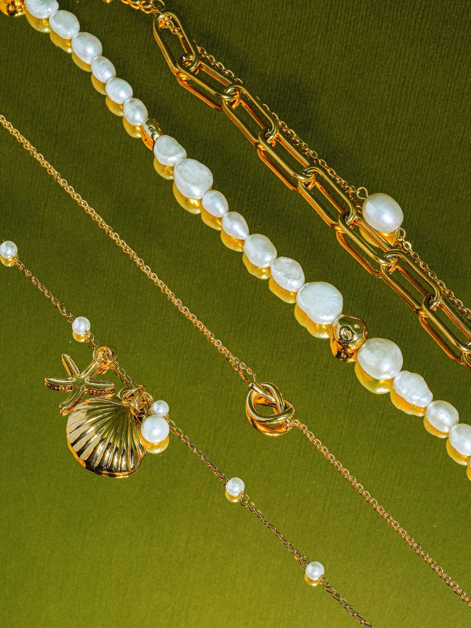 Pearl Shell Charm Necklace