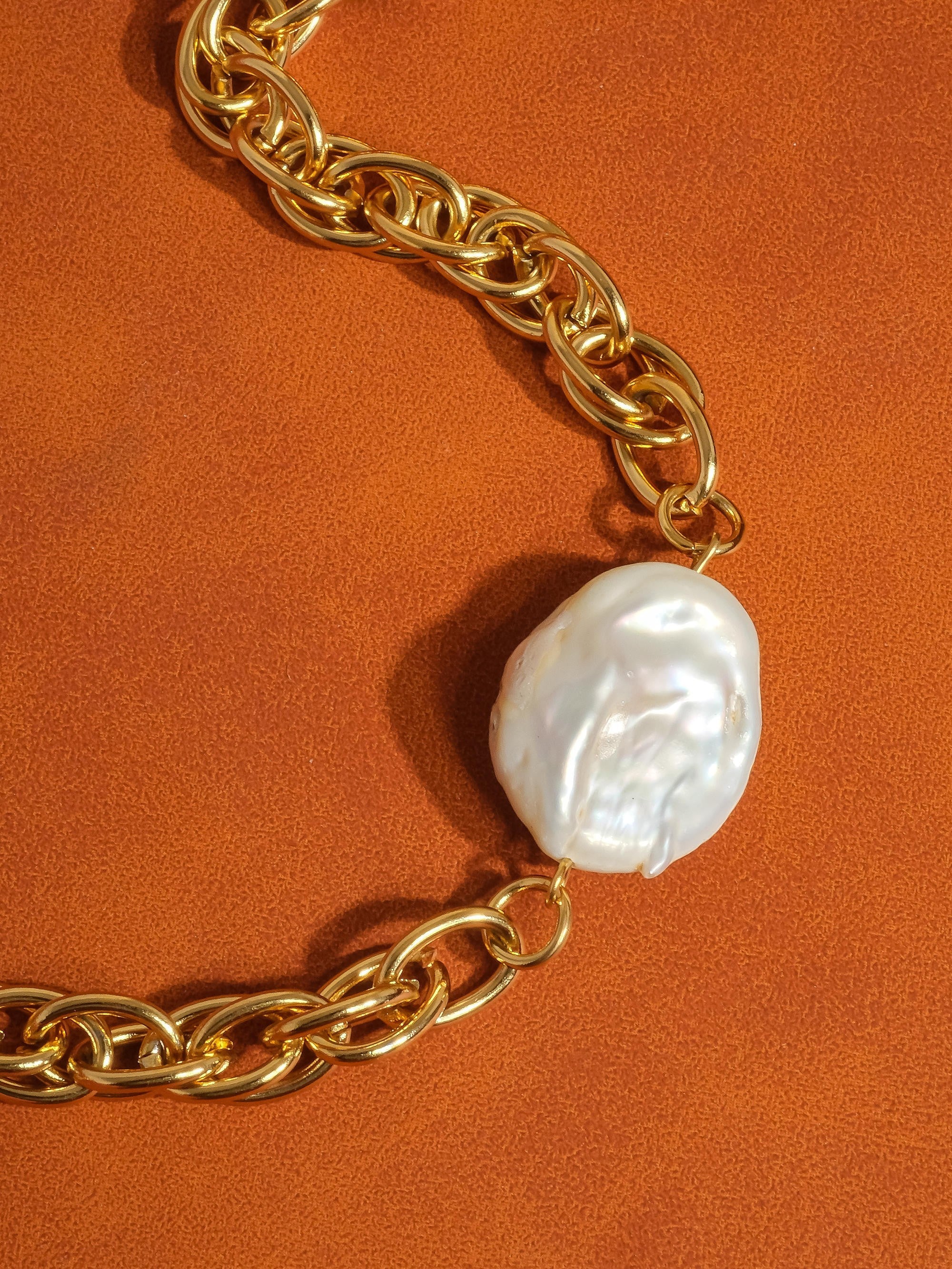 Bold Pearl Chain Necklace
